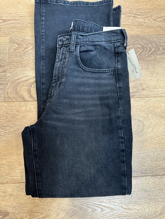 Universal Thread Black High-Rise Flare Jeans - Picture 6 of 9